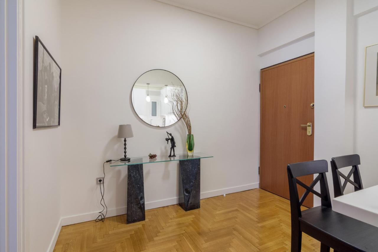 Beautiful Apartment In The Center Of Athena Bagian luar foto