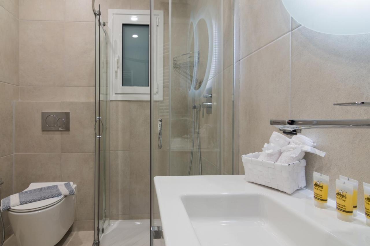 Beautiful Apartment In The Center Of Athena Bagian luar foto