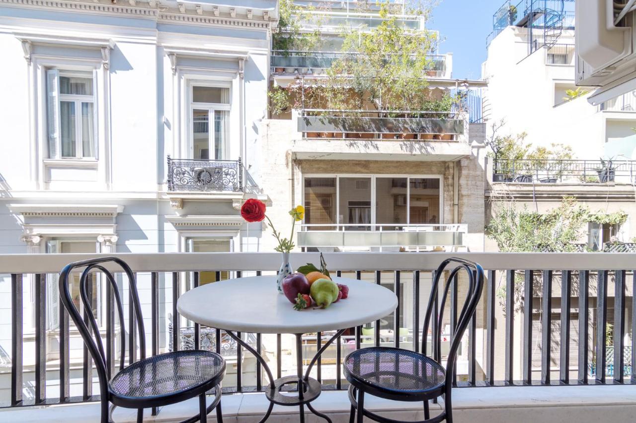 Beautiful Apartment In The Center Of Athena Bagian luar foto